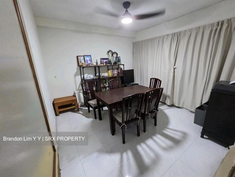 Blk 535 Serangoon North Avenue 4 (Serangoon), HDB Executive #535913771